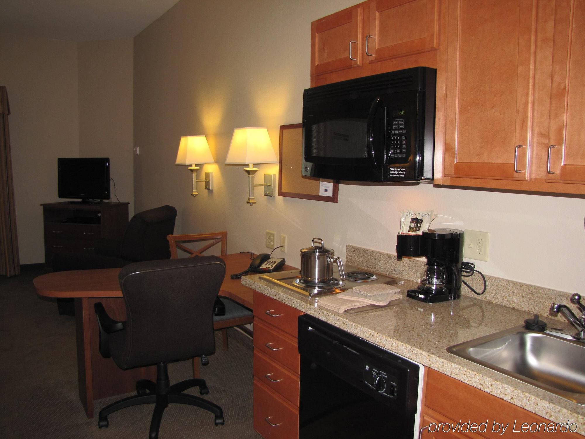 Candlewood Suites Longview By Ihg Room photo