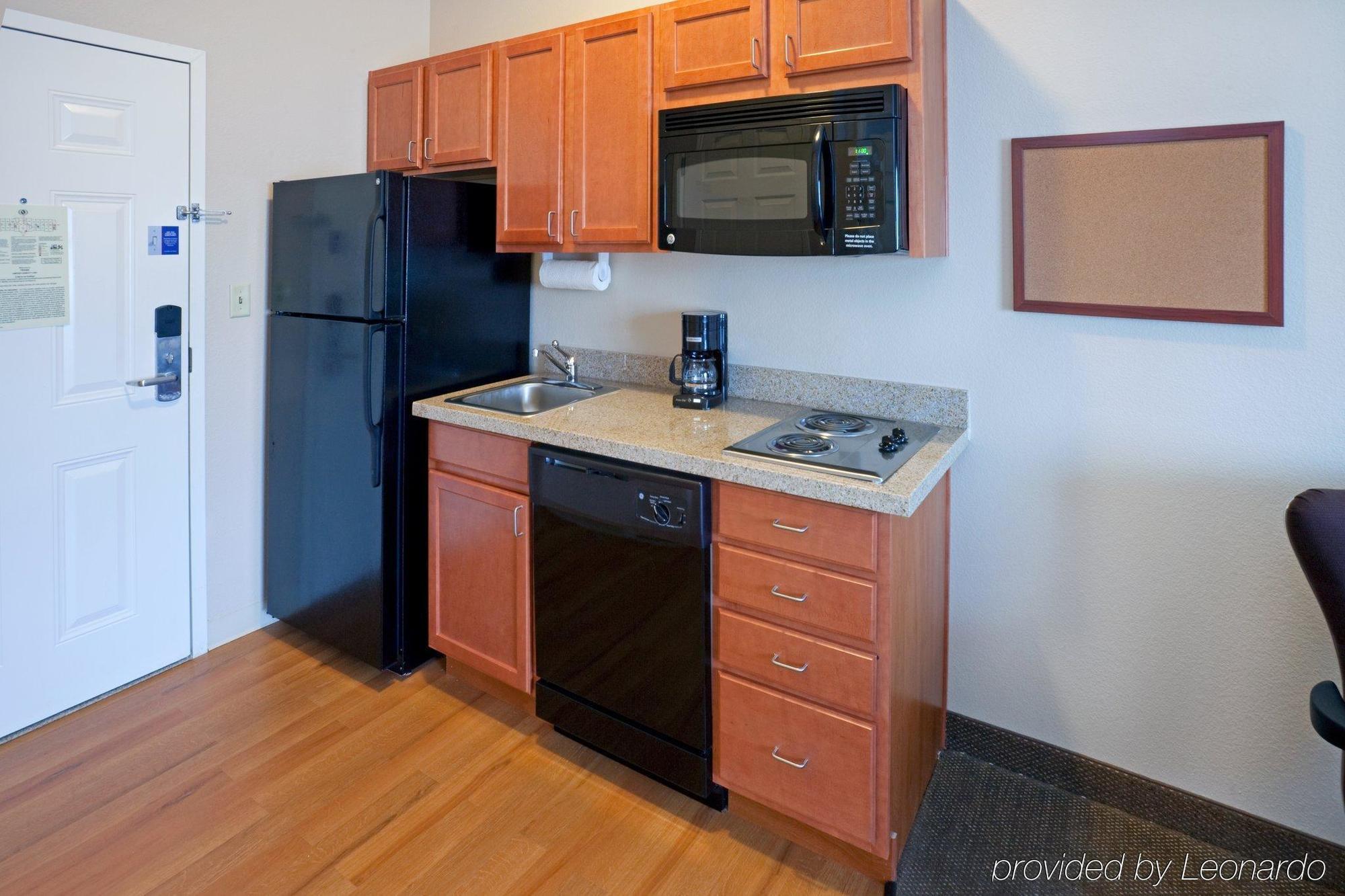 Candlewood Suites Longview By Ihg Room photo